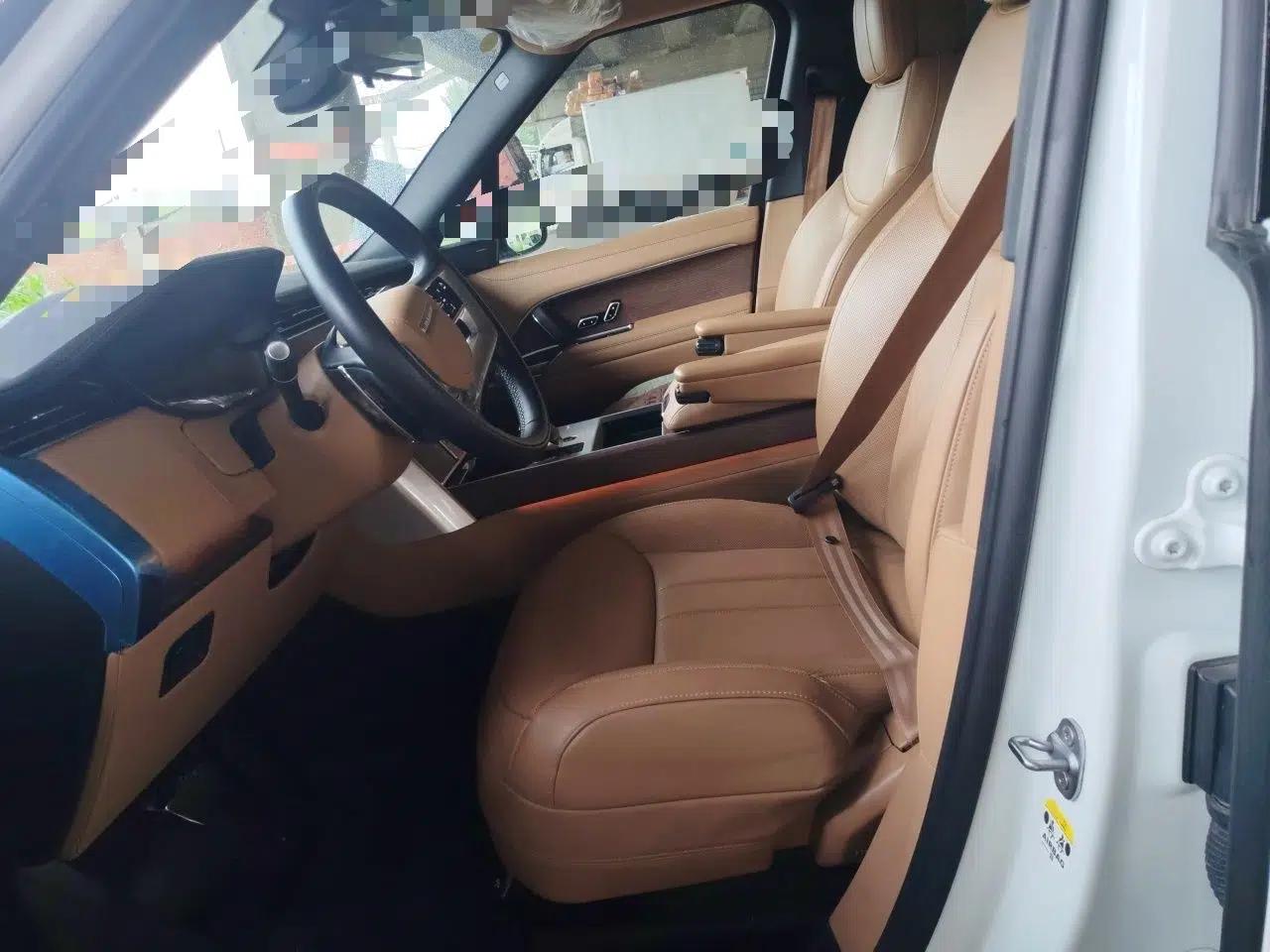 Land Rover Range 2024 3.0 L6 400 PS Prestige Extended Version 7-Seater — миниатюра 15