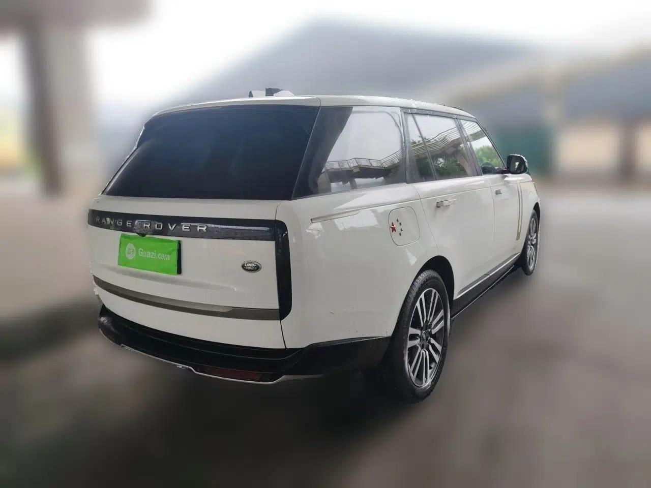 Land Rover Range 2024 3.0 L6 400 PS Prestige Extended Version 7-Seater — миниатюра 6