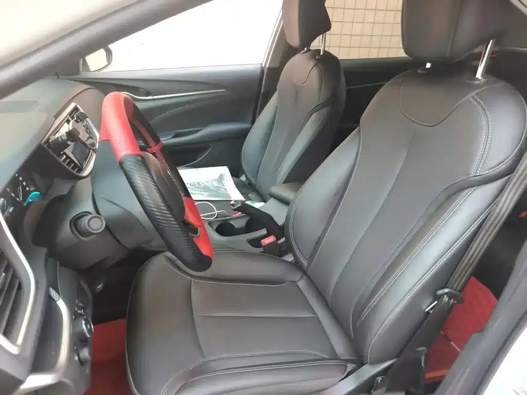 Buick Excelle 2021 Facelift Classic 1.5L Automatic Elite — миниатюра 12