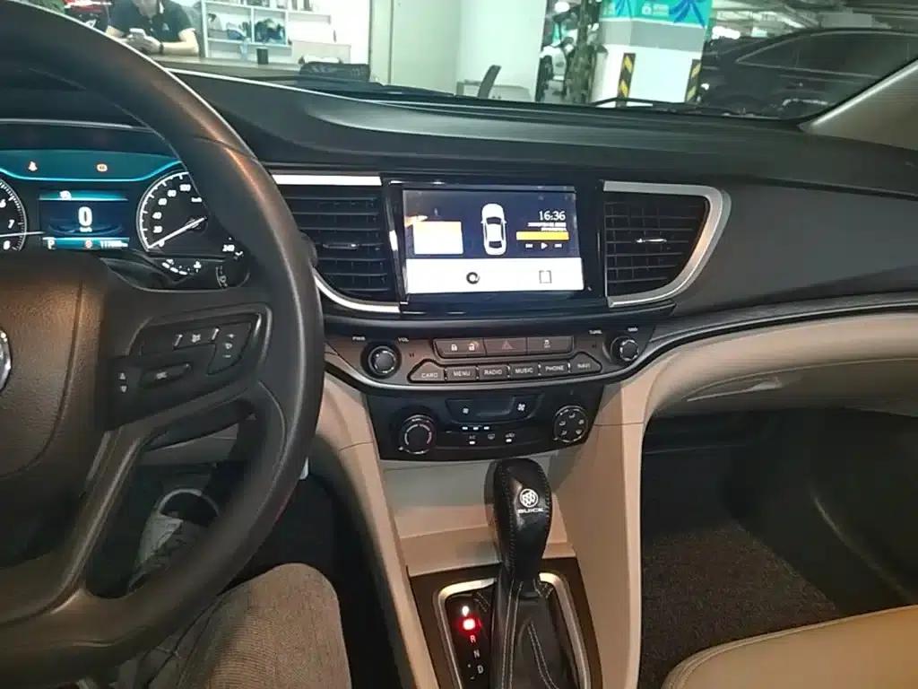 Buick Excelle 2015 15N Automatic Elite — миниатюра 10