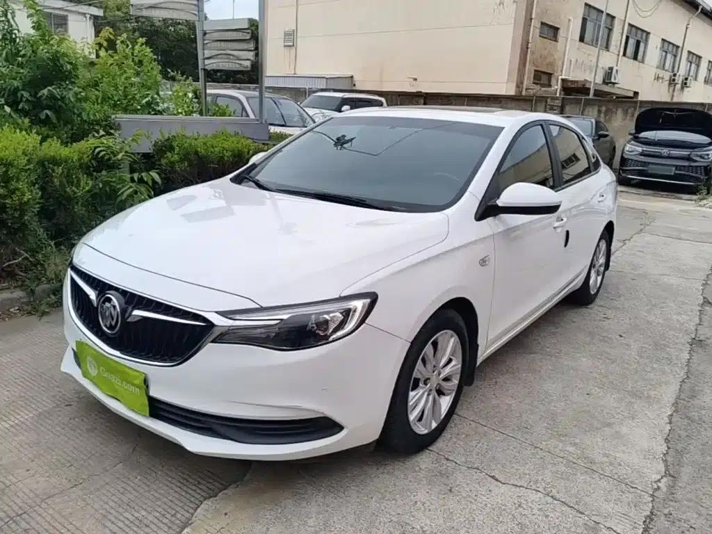 Buick Excelle 2021 Facelift Classic 1.5L Automatic Elite — миниатюра 1