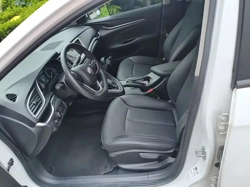 Buick Excelle 2021 Facelift Classic 1.5L Automatic Elite — миниатюра 15