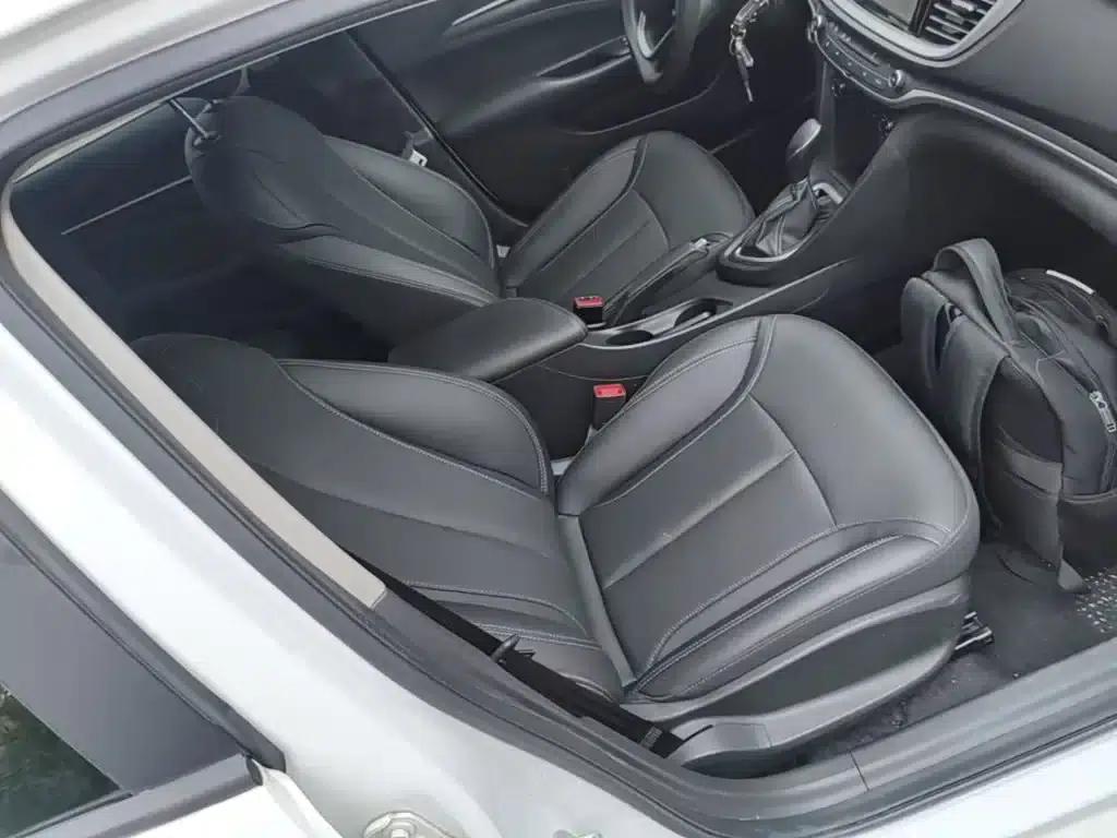 Buick Excelle 2021 Facelift Classic 1.5L Automatic Elite — миниатюра 25