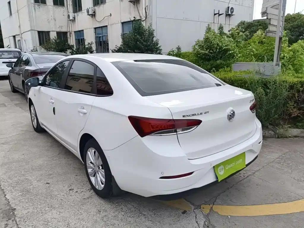Buick Excelle 2021 Facelift Classic 1.5L Automatic Elite — миниатюра 5
