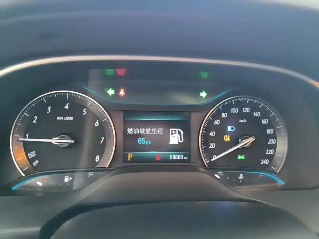 Buick Excelle 2021 Facelift Classic 1.5L Automatic Elite — миниатюра 12