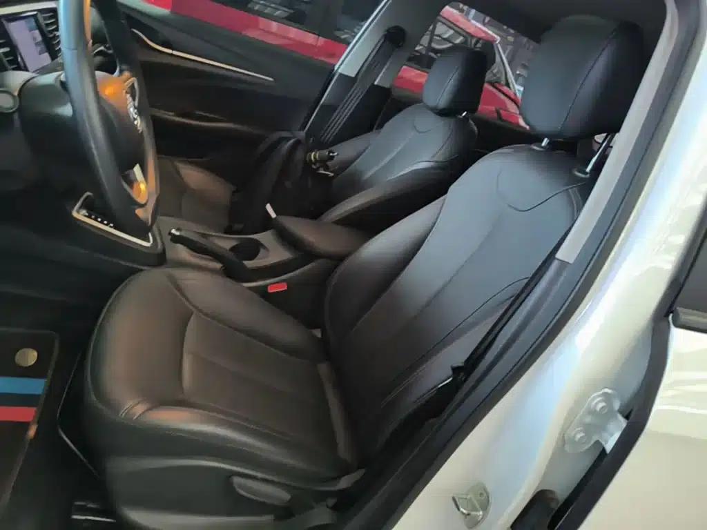 Buick Excelle 2021 Facelift Classic 1.5L Automatic Elite — миниатюра 15