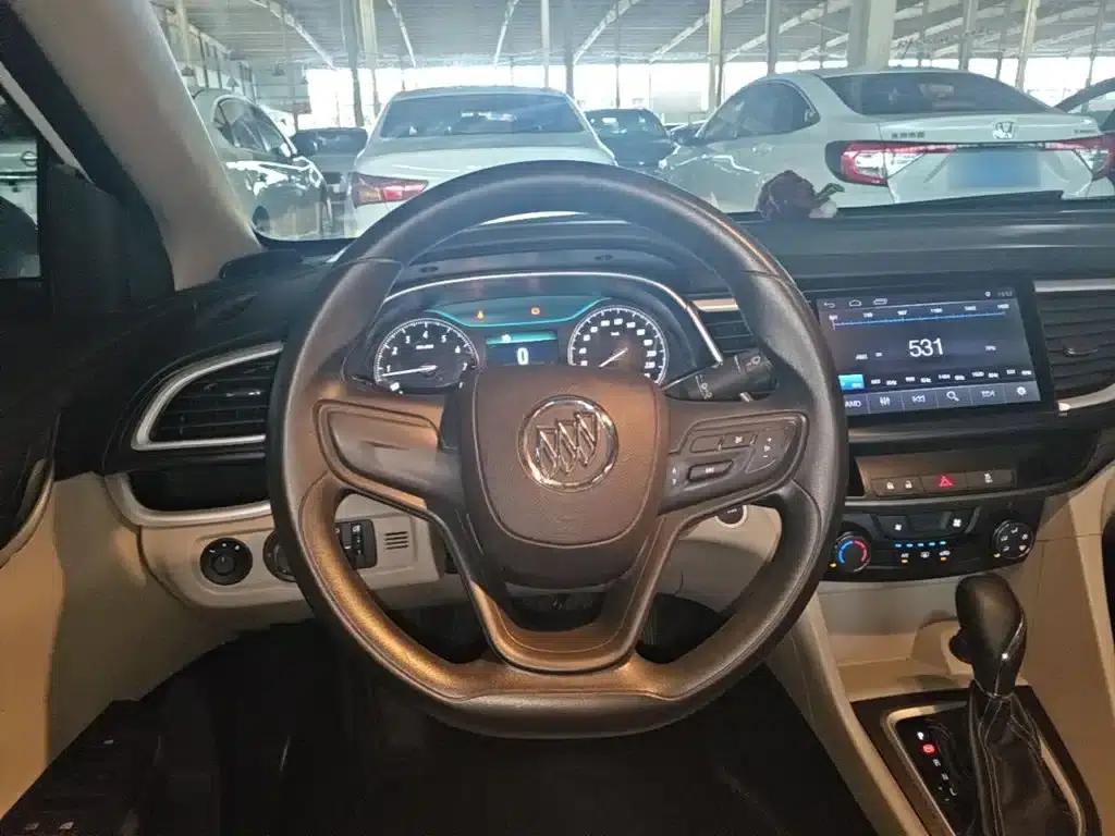 Buick Excelle 2017 15N Automatic Elite — миниатюра 11