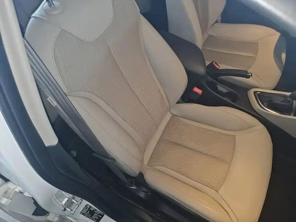 Buick Excelle 2017 15N Automatic Elite — миниатюра 25