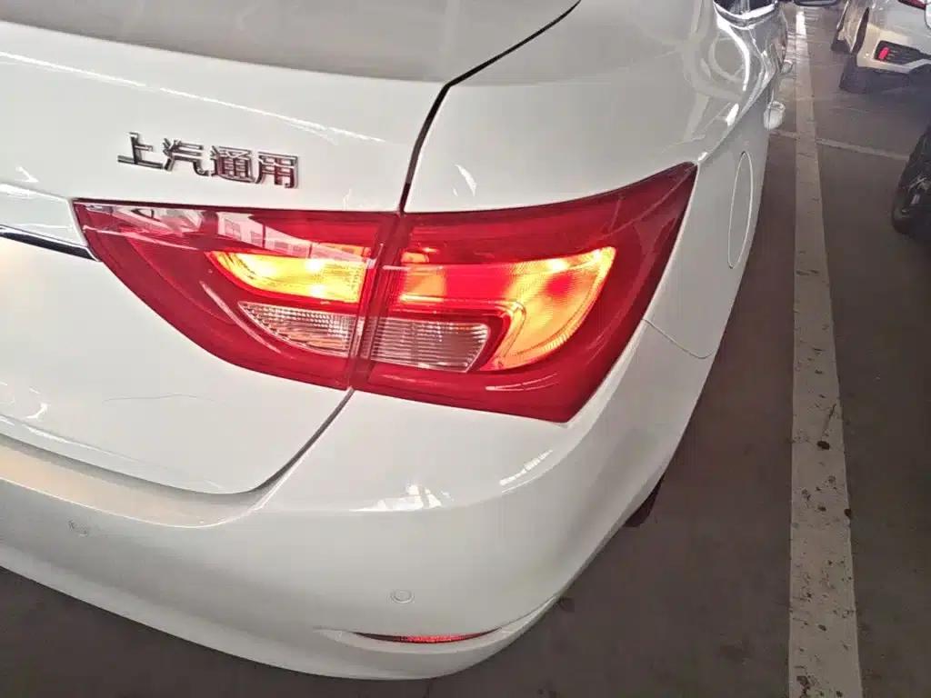 Buick Excelle 2017 15N Automatic Elite — миниатюра 8
