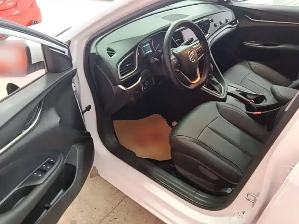 Buick Excelle 2021 Facelift Classic 1.5L Automatic Elite — миниатюра 16