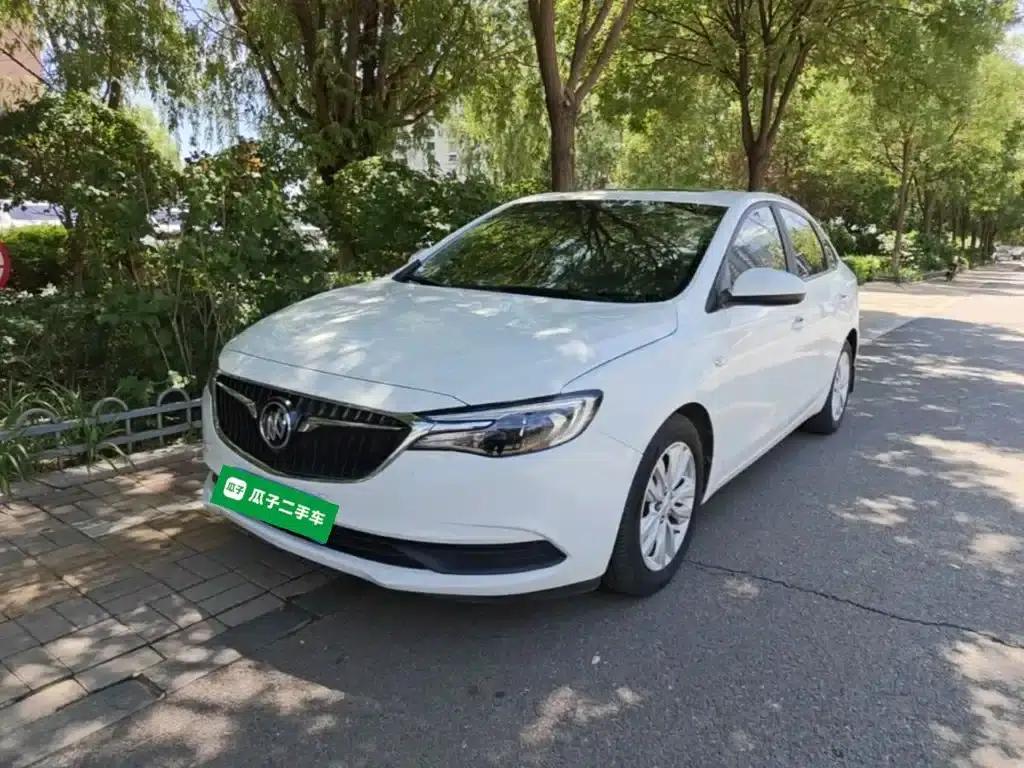 Buick Excelle 2021 Classic 1.5L Automatic Elite — миниатюра 2