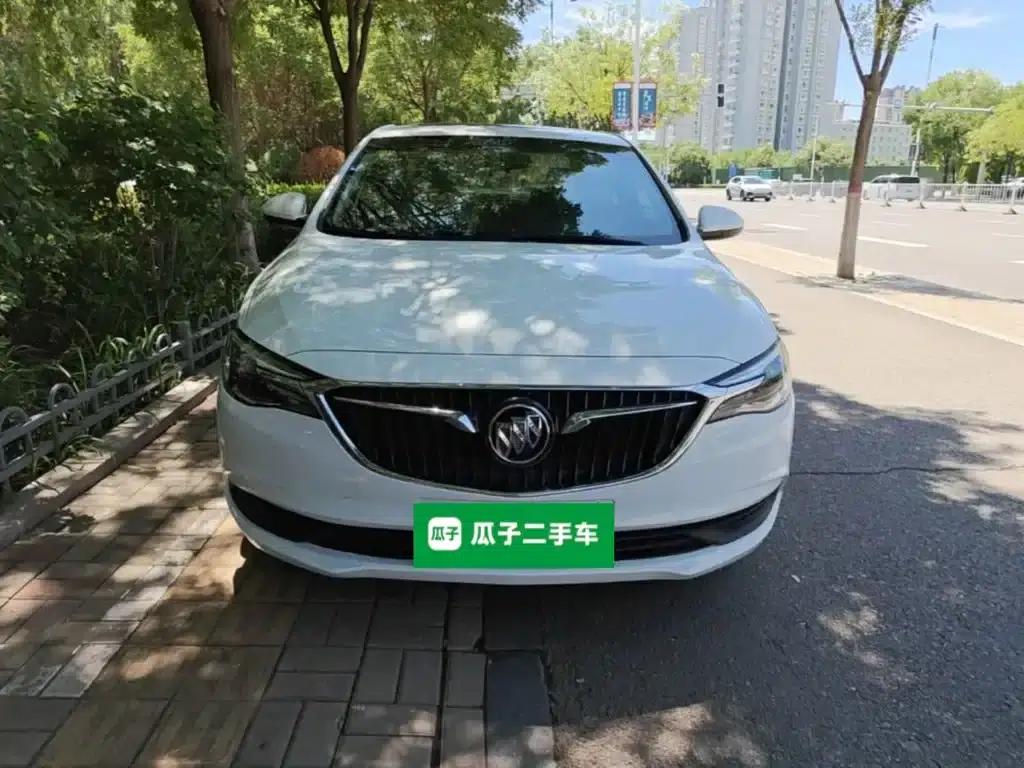 Buick Excelle 2021 Classic 1.5L Automatic Elite — миниатюра 3