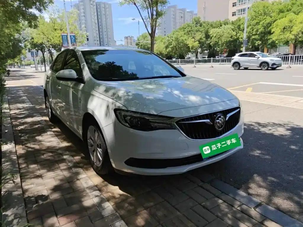 Buick Excelle 2021 Classic 1.5L Automatic Elite — миниатюра 4