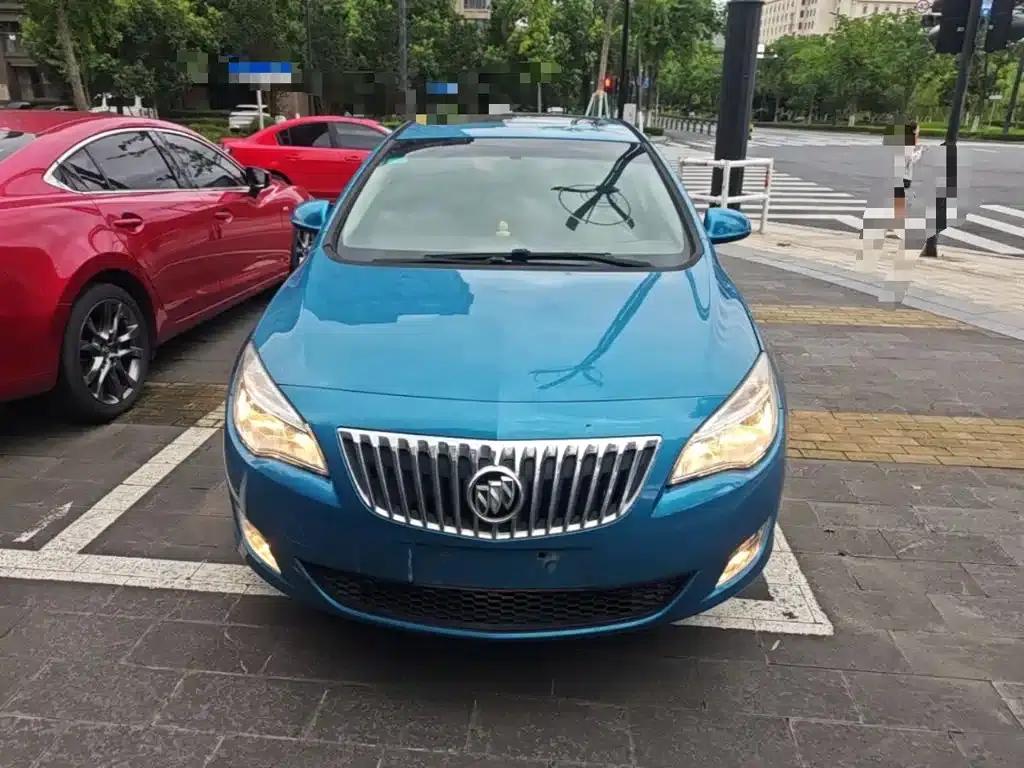 Buick Excelle XT 1.6L Automatic Fashion Edition 2014 — миниатюра 3