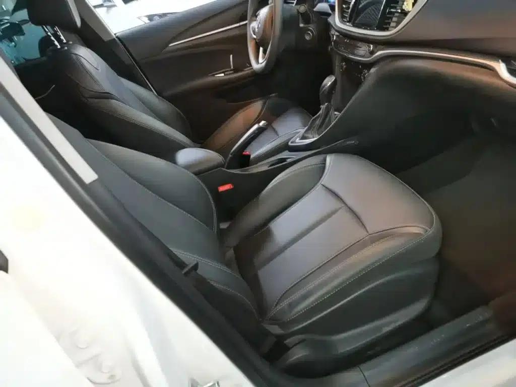 Buick Excelle 2021 Facelift Classic 1.5L Automatic Entry-Level Model — миниатюра 25