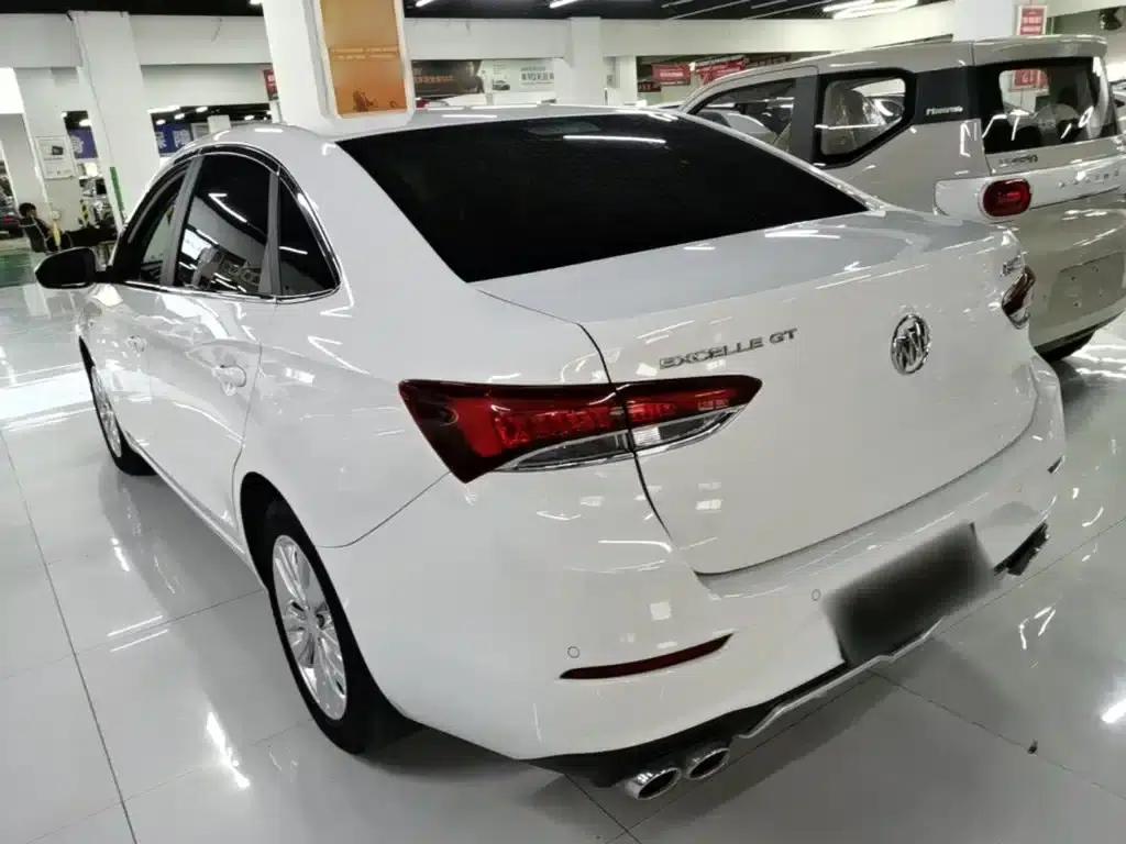 Buick Excelle 2021 Facelift Classic 1.5L Automatic Entry-Level Model — миниатюра 5