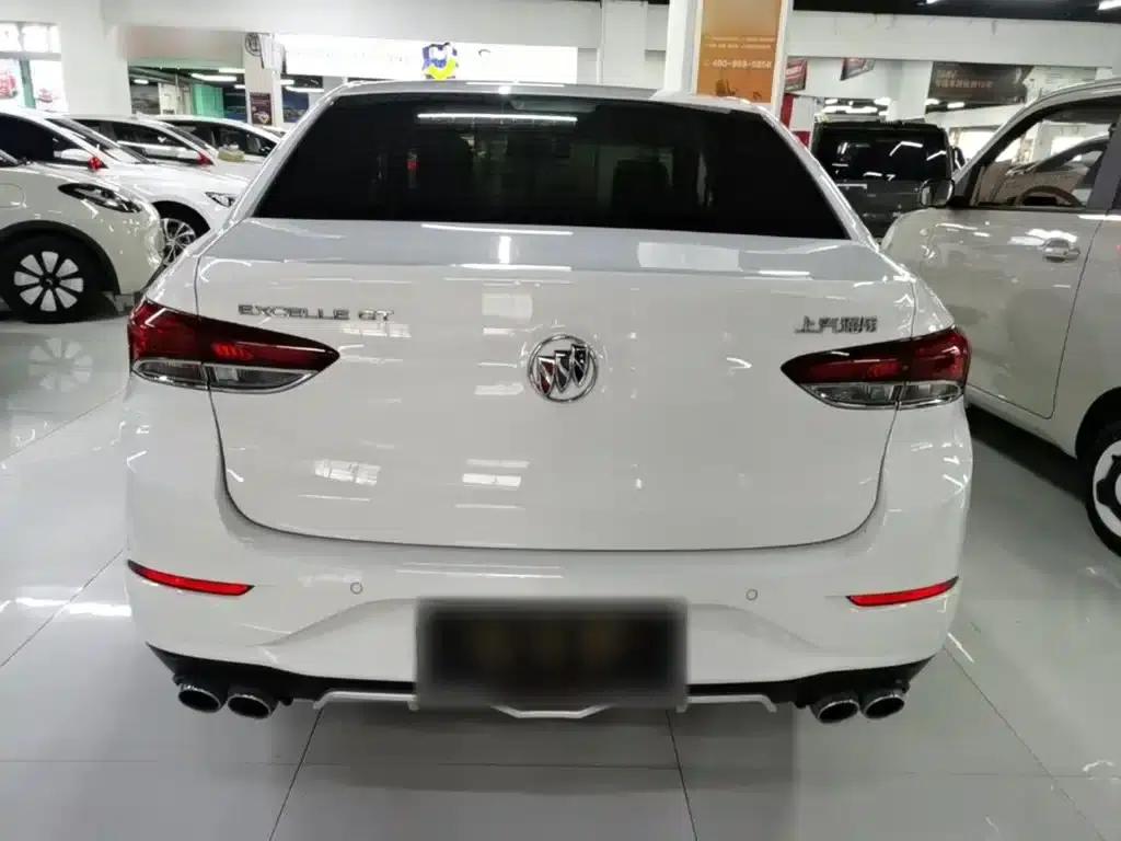 Buick Excelle 2021 Facelift Classic 1.5L Automatic Entry-Level Model — миниатюра 6