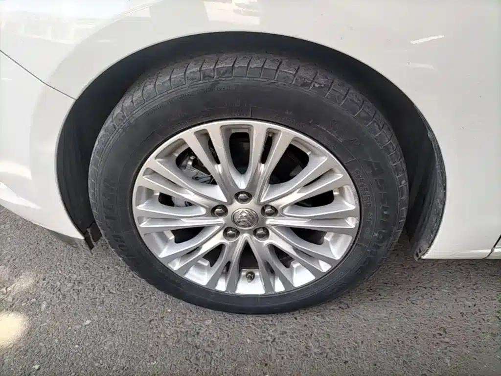 Buick Excelle 2016 15N Automatic Luxury — миниатюра 23
