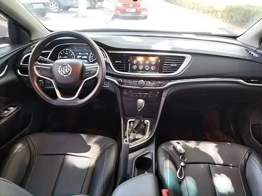 Buick Excelle 2016 15N Automatic Luxury — миниатюра 10