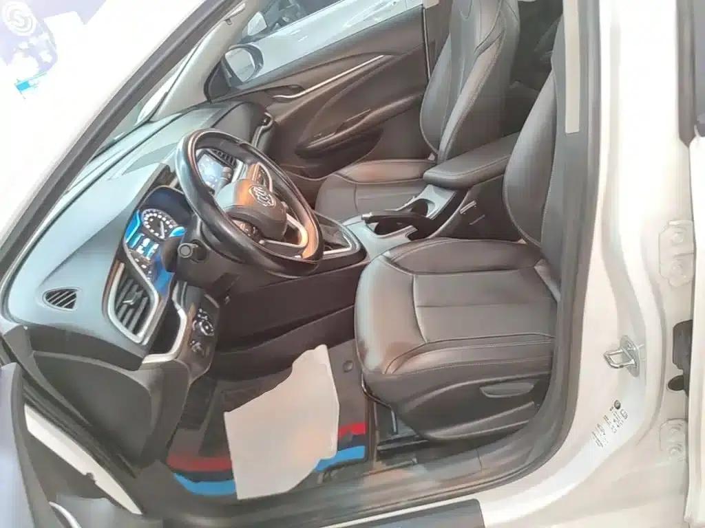 Buick Excelle 2021 Facelift 1.3T Automatic Mild Hybrid Elite — миниатюра 15