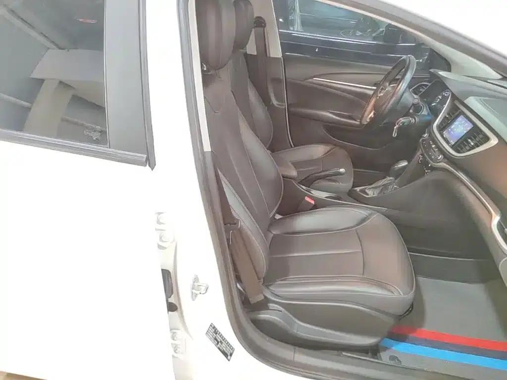 Buick Excelle 2021 Facelift 1.3T Automatic Mild Hybrid Elite — миниатюра 25