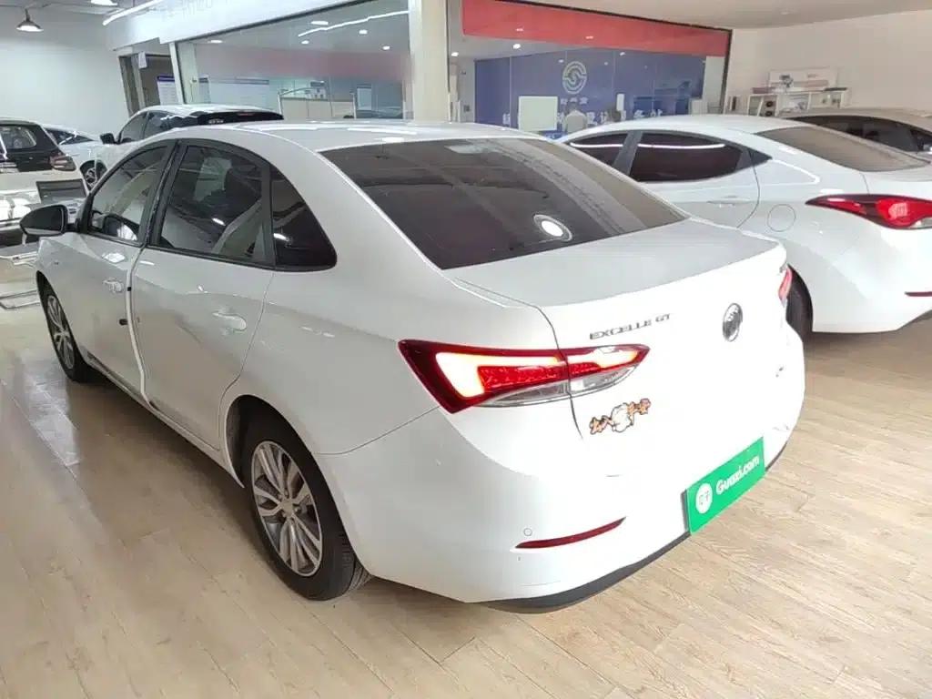 Buick Excelle 2021 Facelift 1.3T Automatic Mild Hybrid Elite — миниатюра 5