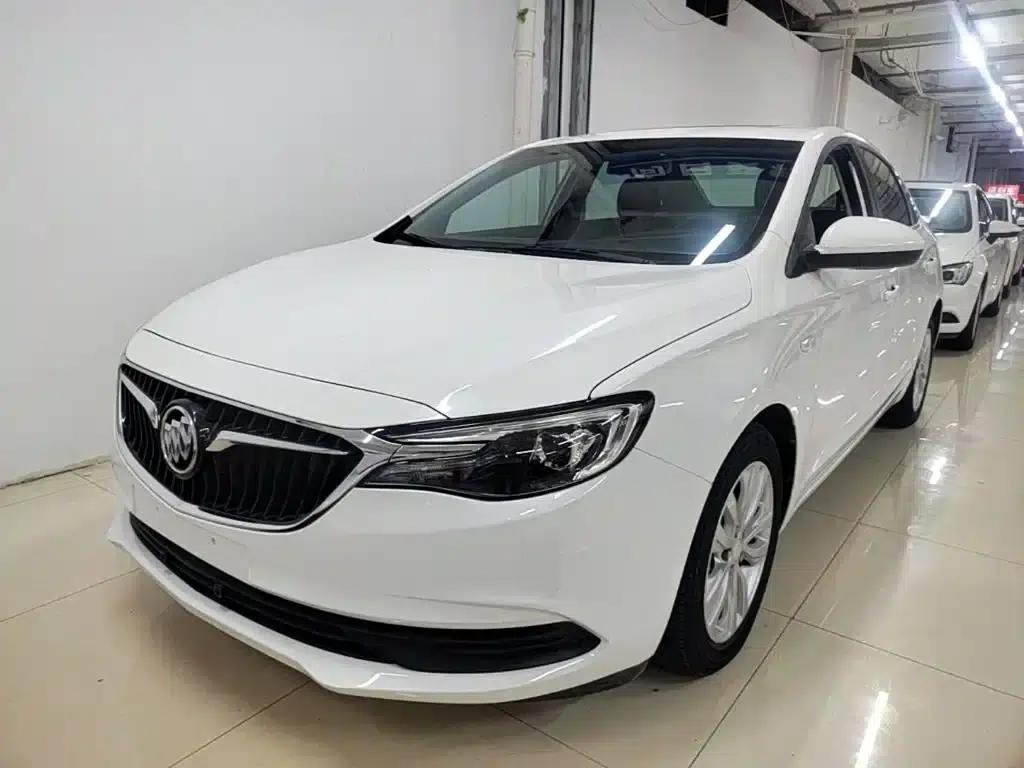 Buick Excelle 2021 Facelift Classic 1.5L Automatic Entry-Level Model — миниатюра 2