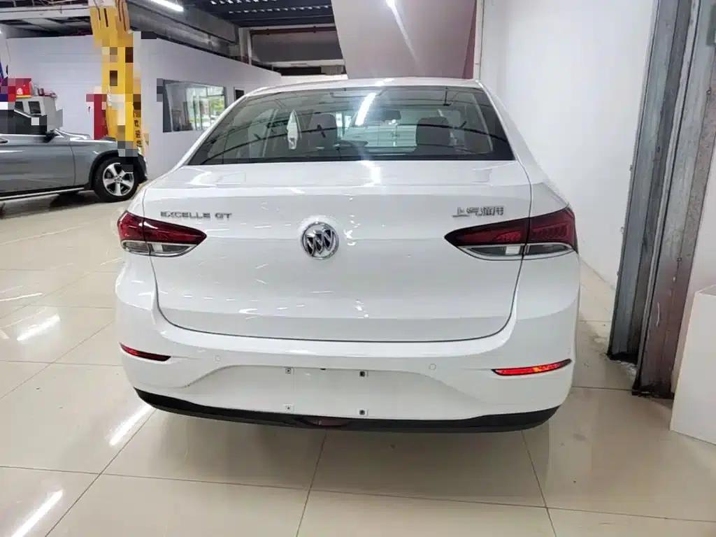 Buick Excelle 2021 Facelift Classic 1.5L Automatic Entry-Level Model — миниатюра 6