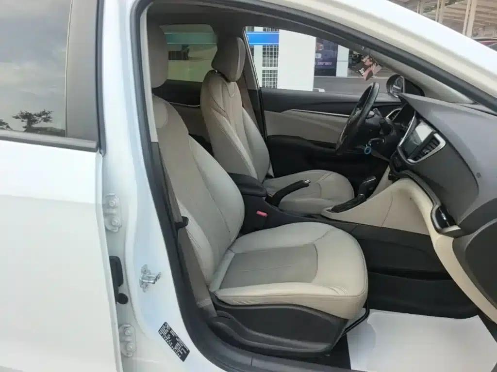 Buick Excelle 2017 15N Automatic Elite — миниатюра 25