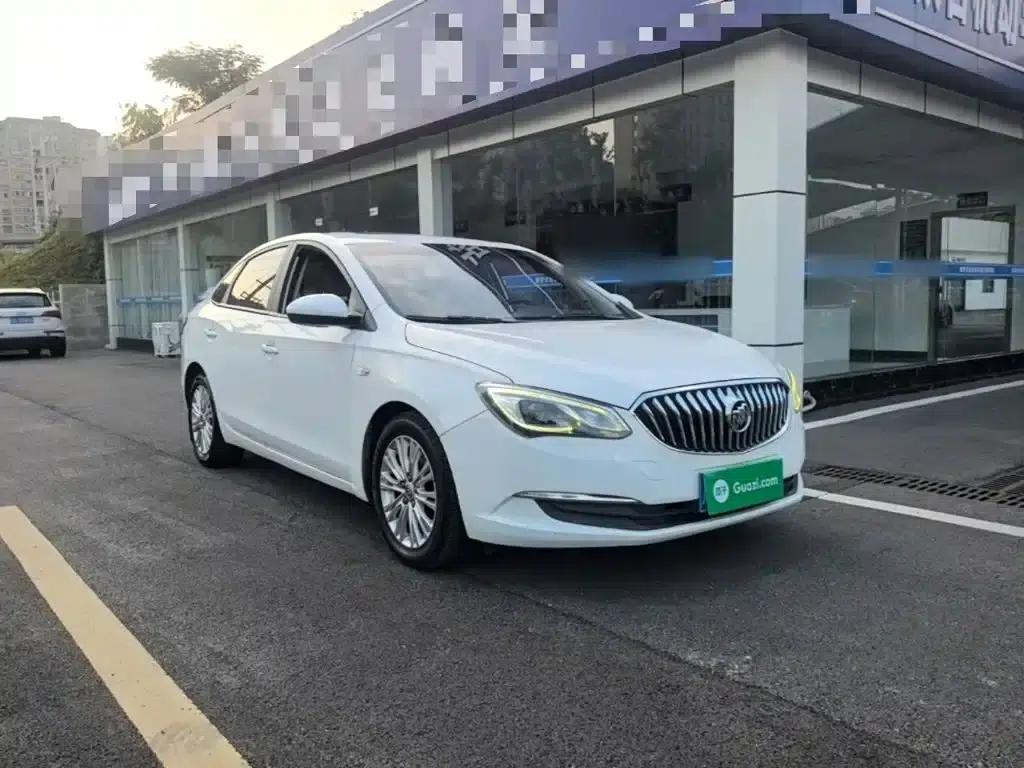 Buick Excelle 2017 15N Automatic Elite — миниатюра 4