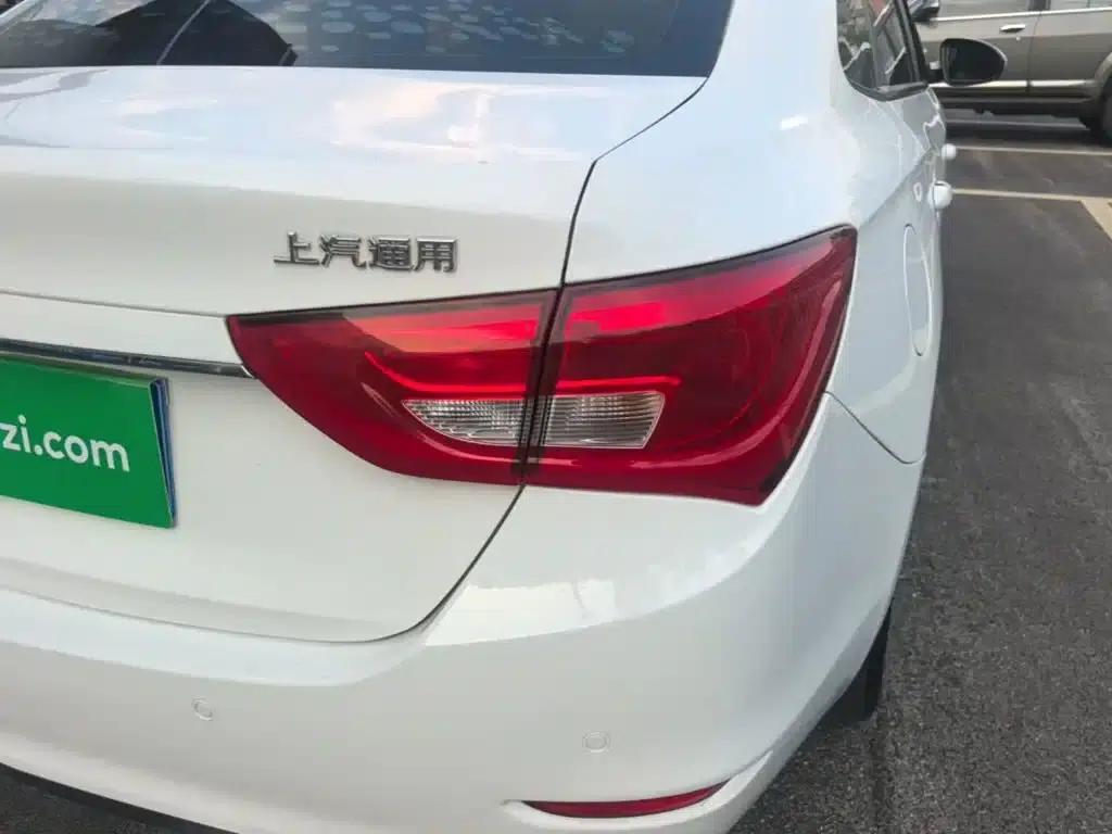 Buick Excelle 2017 15N Automatic Elite — миниатюра 8