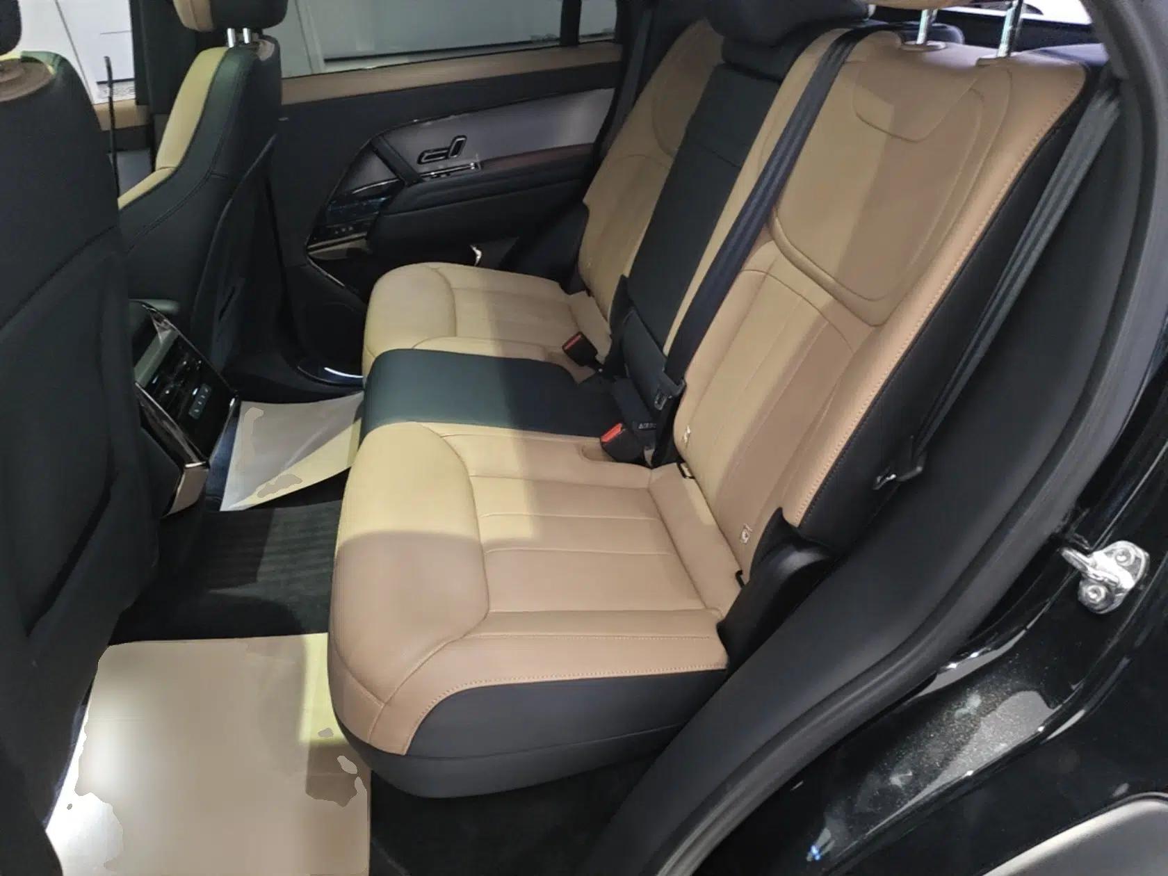 Land Rover Range Sport 2025 400 PS Dynamic SE — миниатюра 20