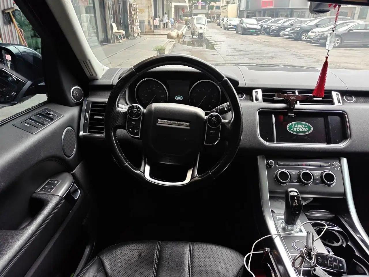 Land Rover Range Sport 2016 3.0 SC V6 SE — миниатюра 9