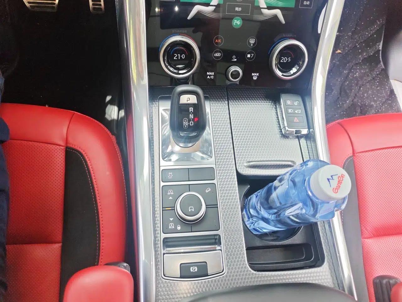 Land Rover Range Sport 2022 3.0 L6 YAO Black Edition — миниатюра 14