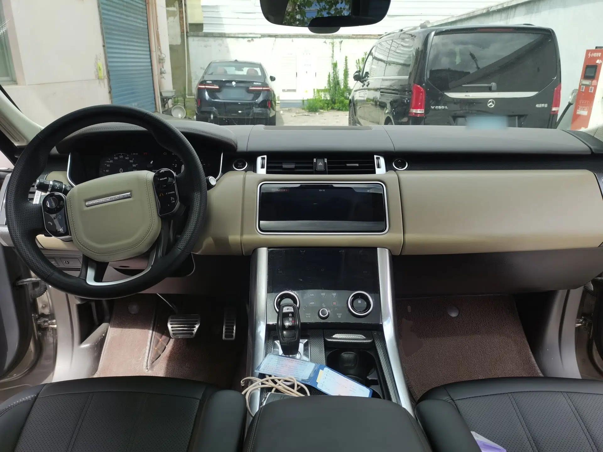 Land Rover Range Sport 2018 3.0 SC V6 HSE DYNAMIC — миниатюра 9