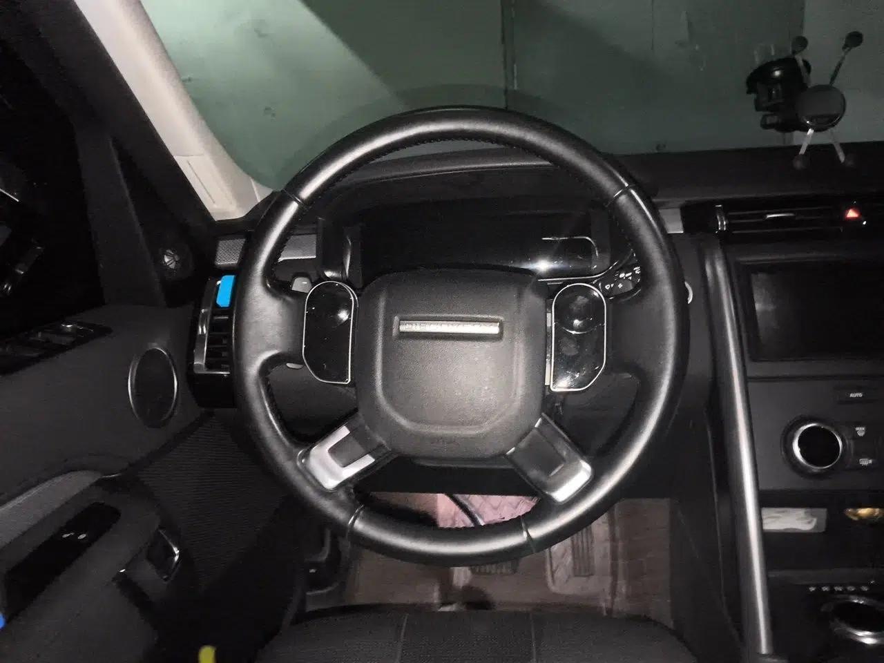Land Rover Discovery 2020 3.0 SC V6 30th Anniversary Special Edition — миниатюра 9