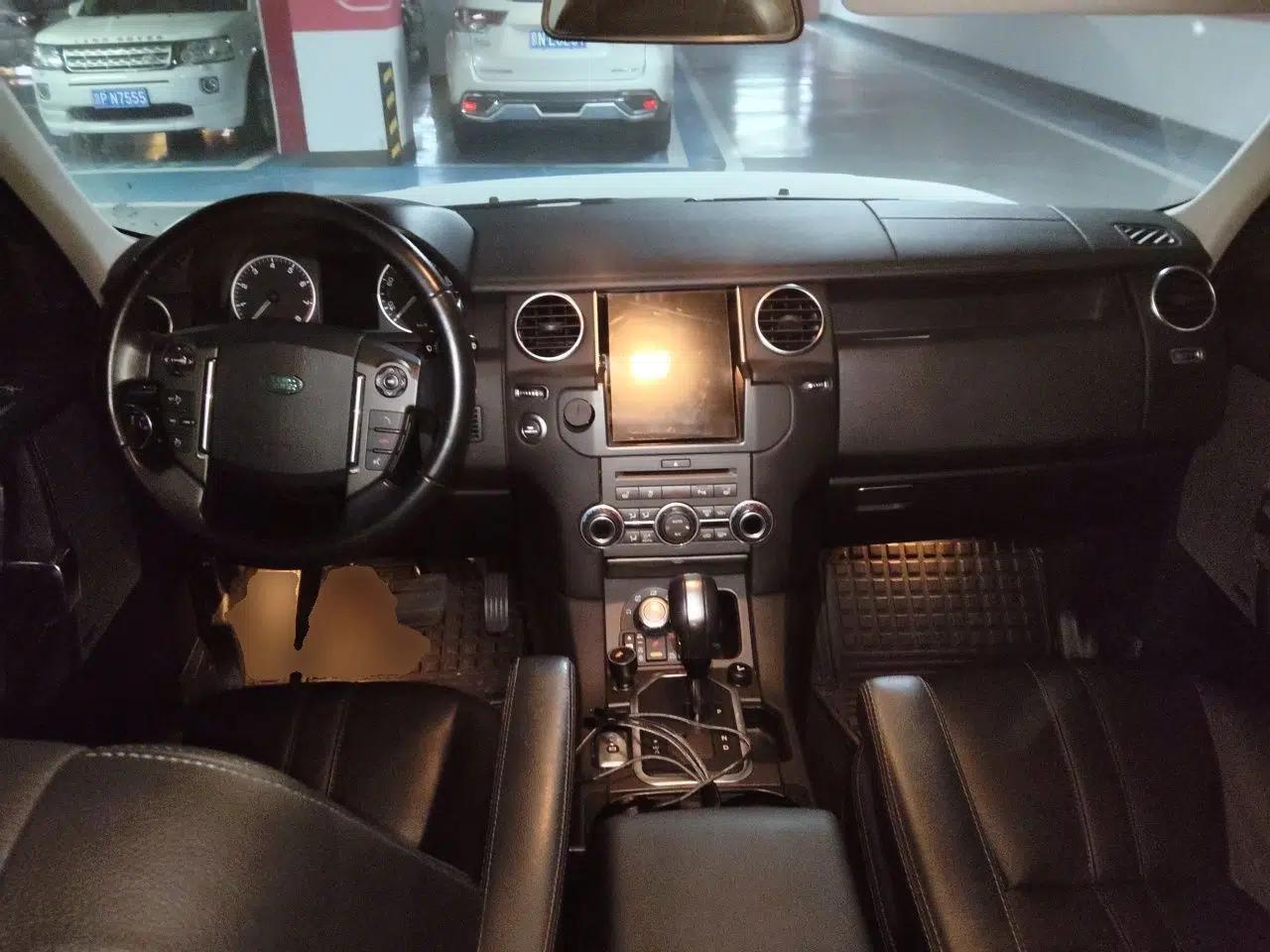 Land Rover Discovery 2011 4.0 V6 HSE — миниатюра 9