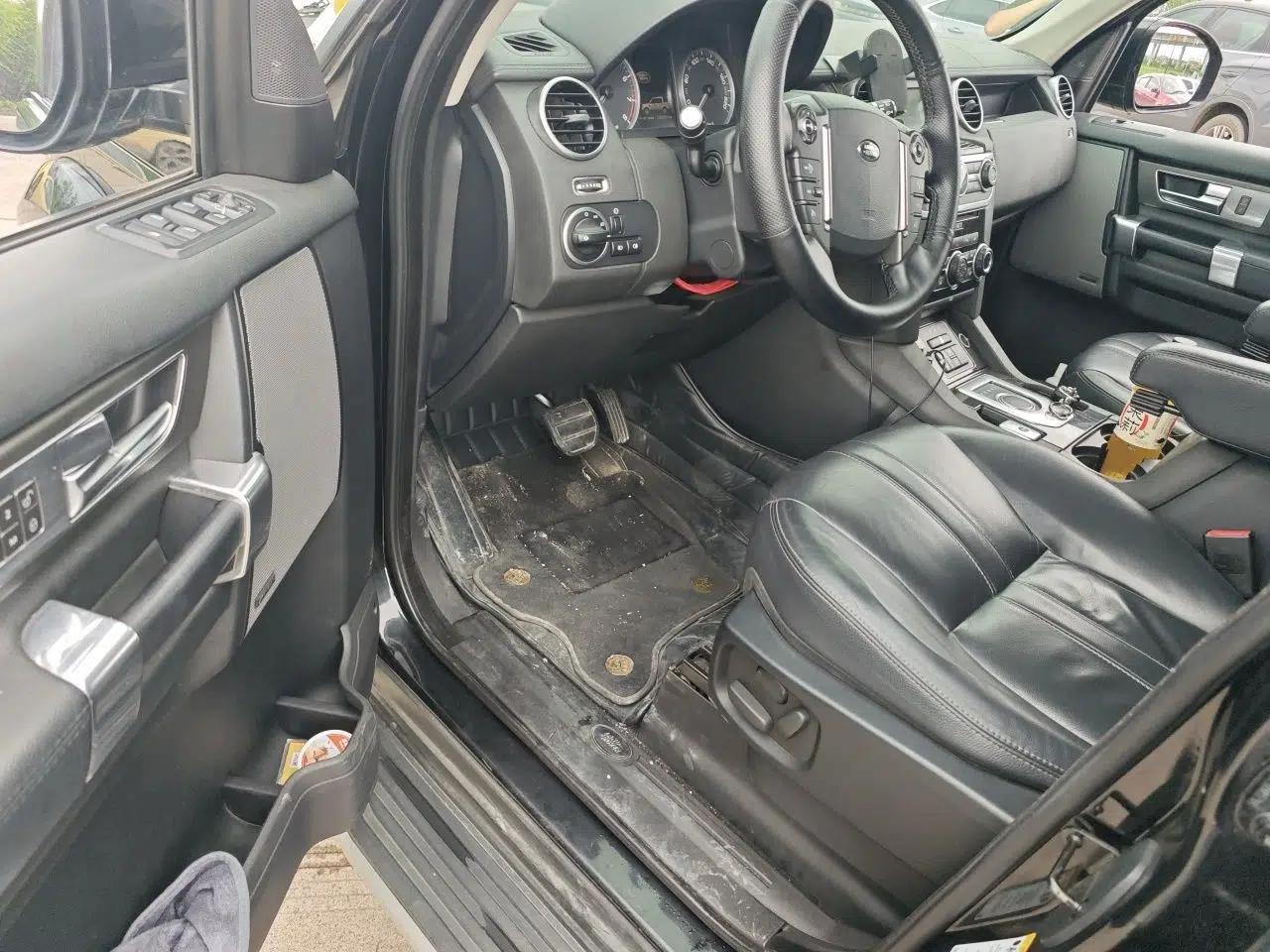 Land Rover Discovery 2015 3.0 SC V6 SE — миниатюра 16