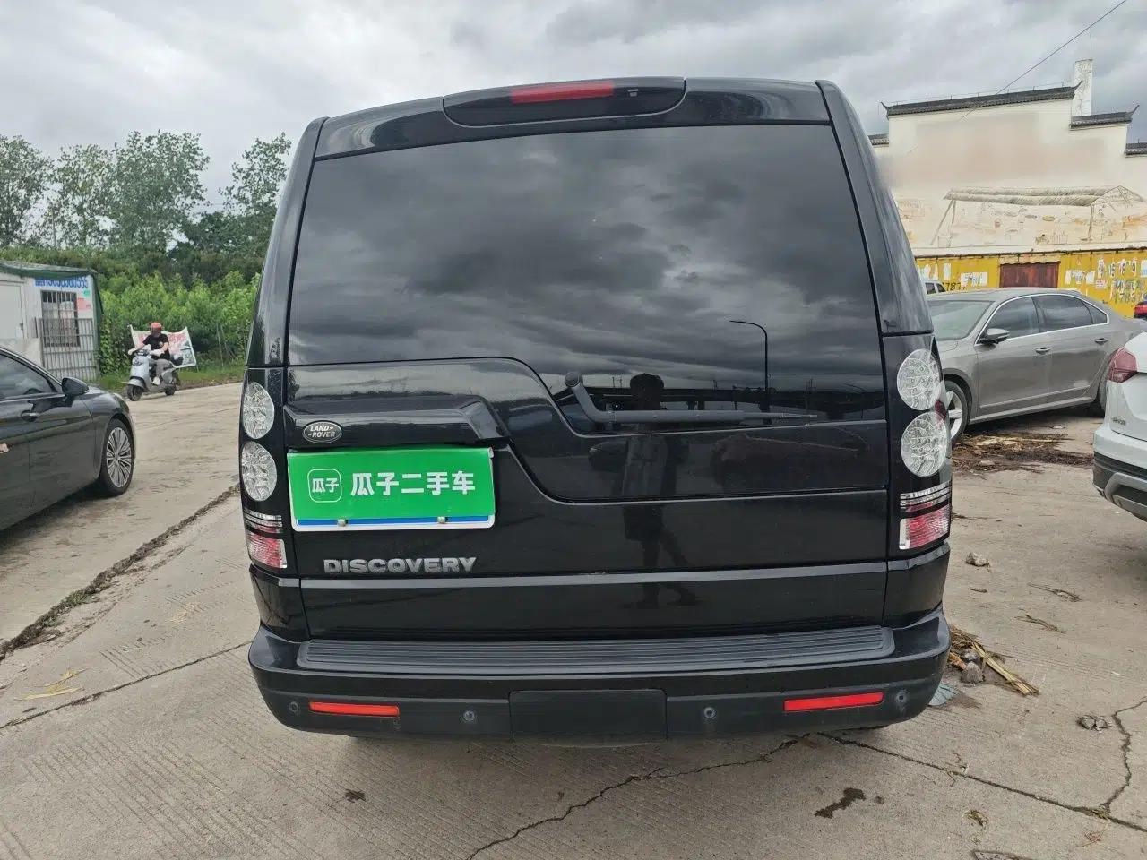 Land Rover Discovery 2015 3.0 SC V6 SE — миниатюра 5