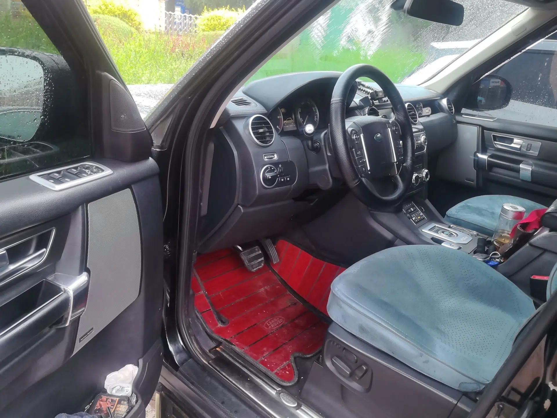 Land Rover Discovery 2012 3.0 SDV6 HSE Diesel Version — миниатюра 16