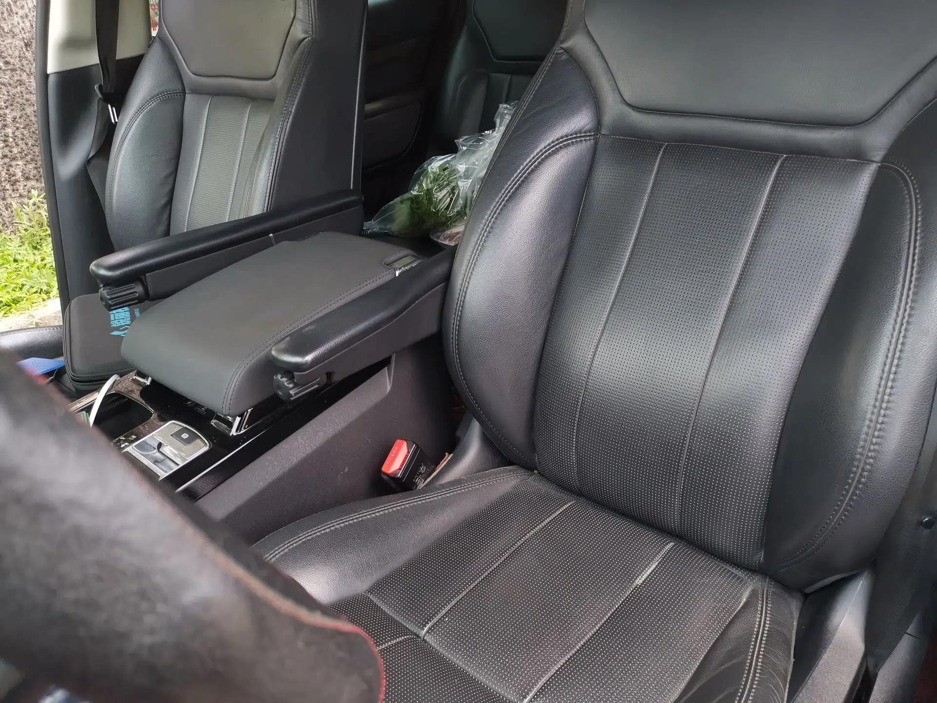 Land Rover Discovery 2017 3.0 SC V6 HSE — миниатюра 15