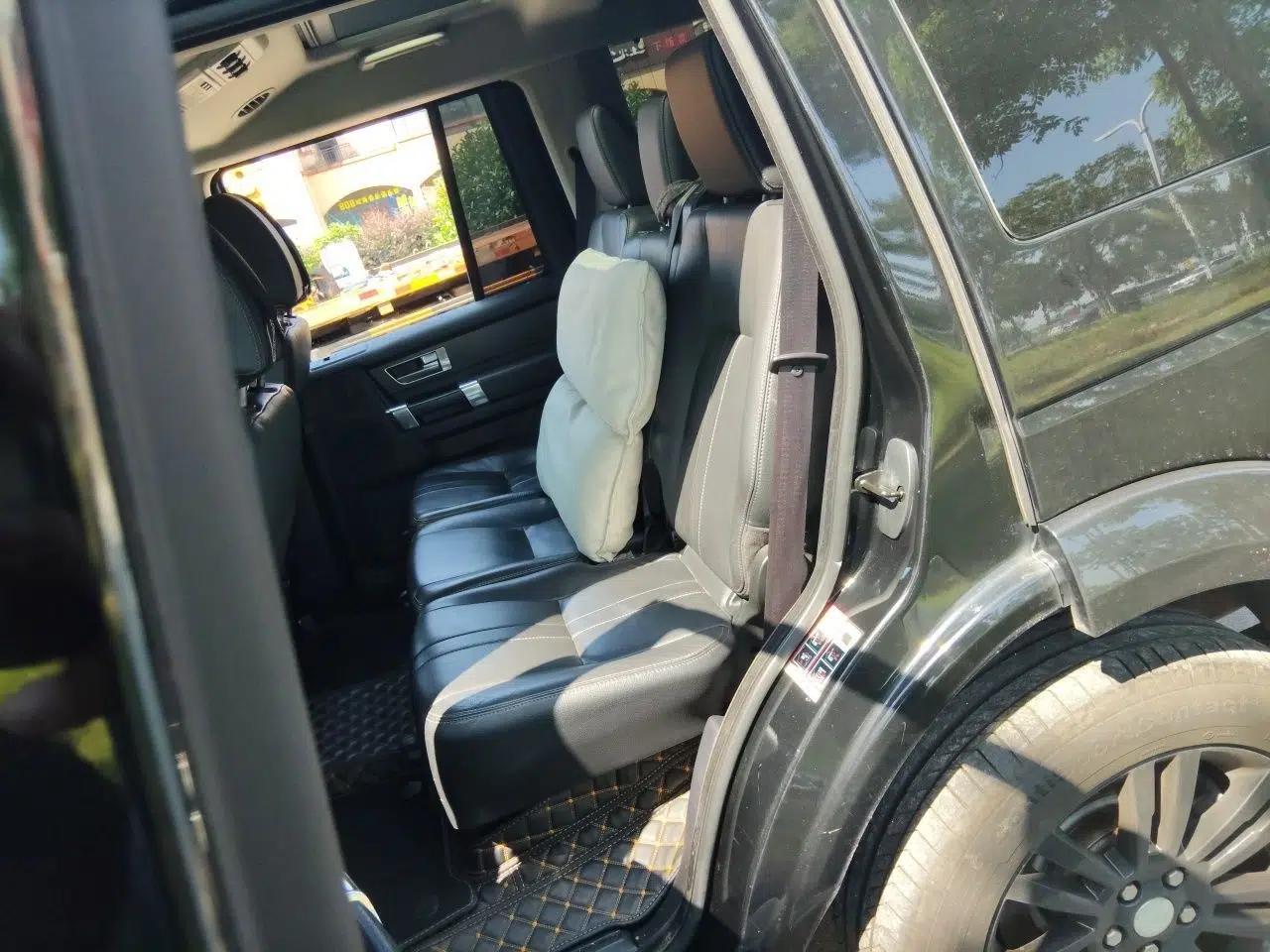 Land Rover Discovery 2015 3.0 SC V6 HSE — миниатюра 17