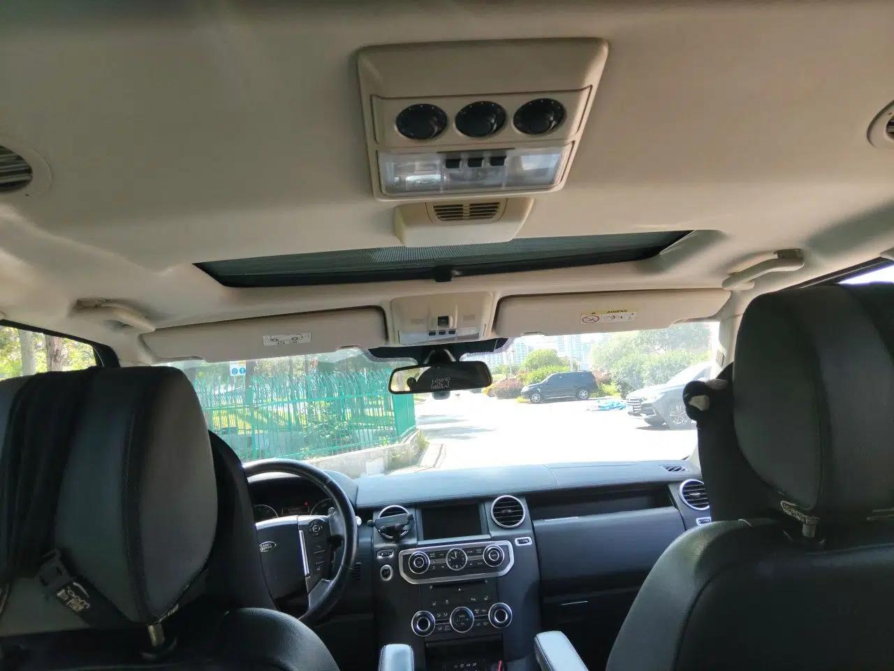 Land Rover Discovery 2015 3.0 SC V6 HSE — миниатюра 18