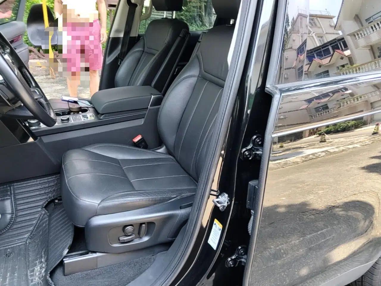 Land Rover Discovery 2018 3.0 SC V6 SE — миниатюра 15