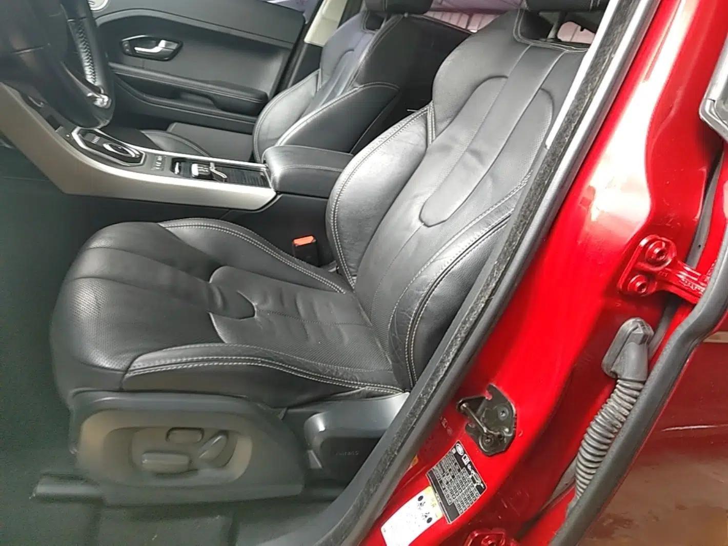 Land Rover Range Evoque 2015 2.0T 5-Door Ignite Edition — миниатюра 17