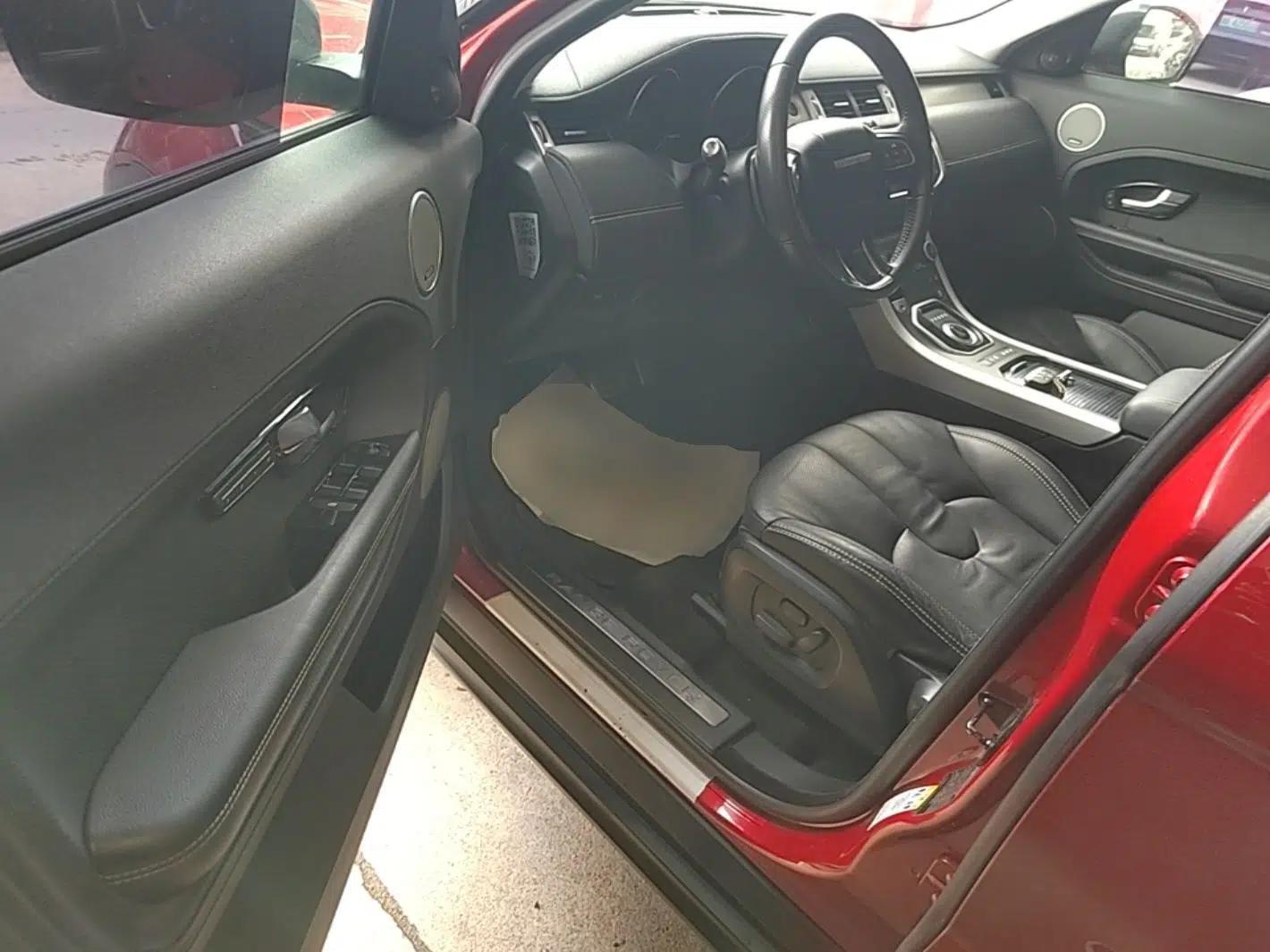 Land Rover Range Evoque 2015 2.0T 5-Door Ignite Edition — миниатюра 18