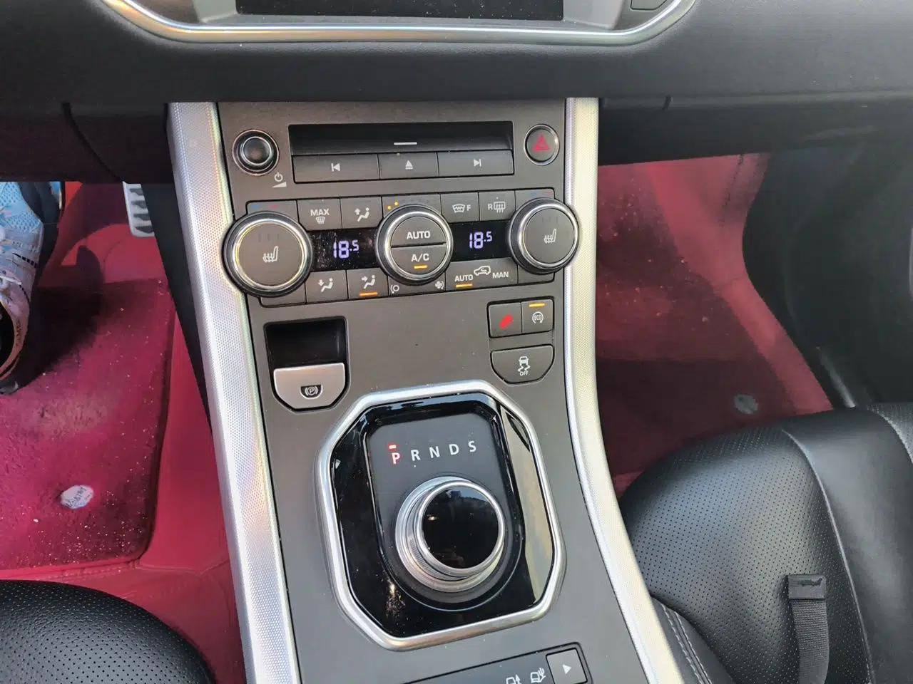 Land Rover Range Evoque 2015 2.0T Five-Door Sporty Edition — миниатюра 14