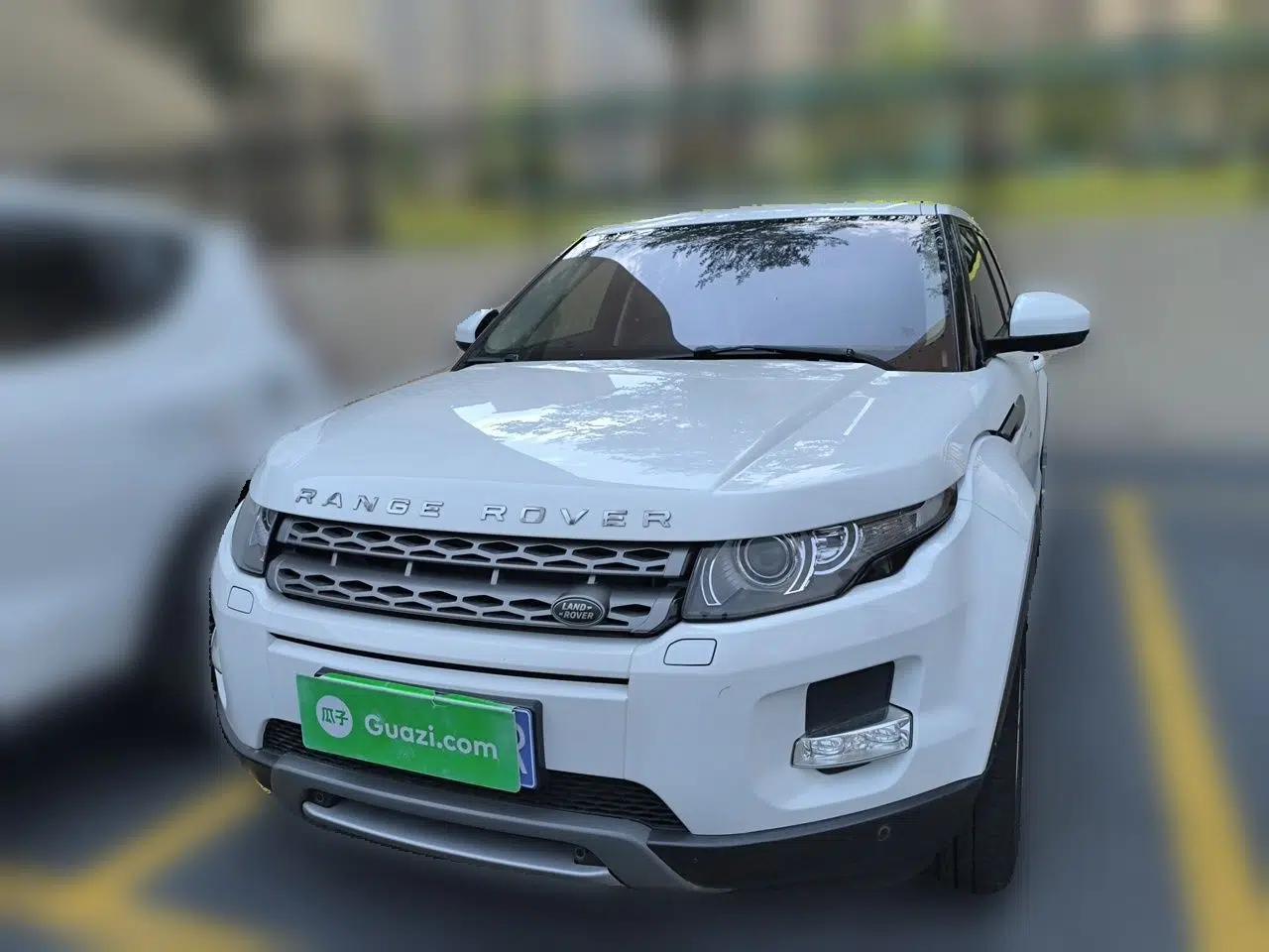 Land Rover Range Evoque 2014 2.0T 5-Door Luxury Edition — миниатюра 2