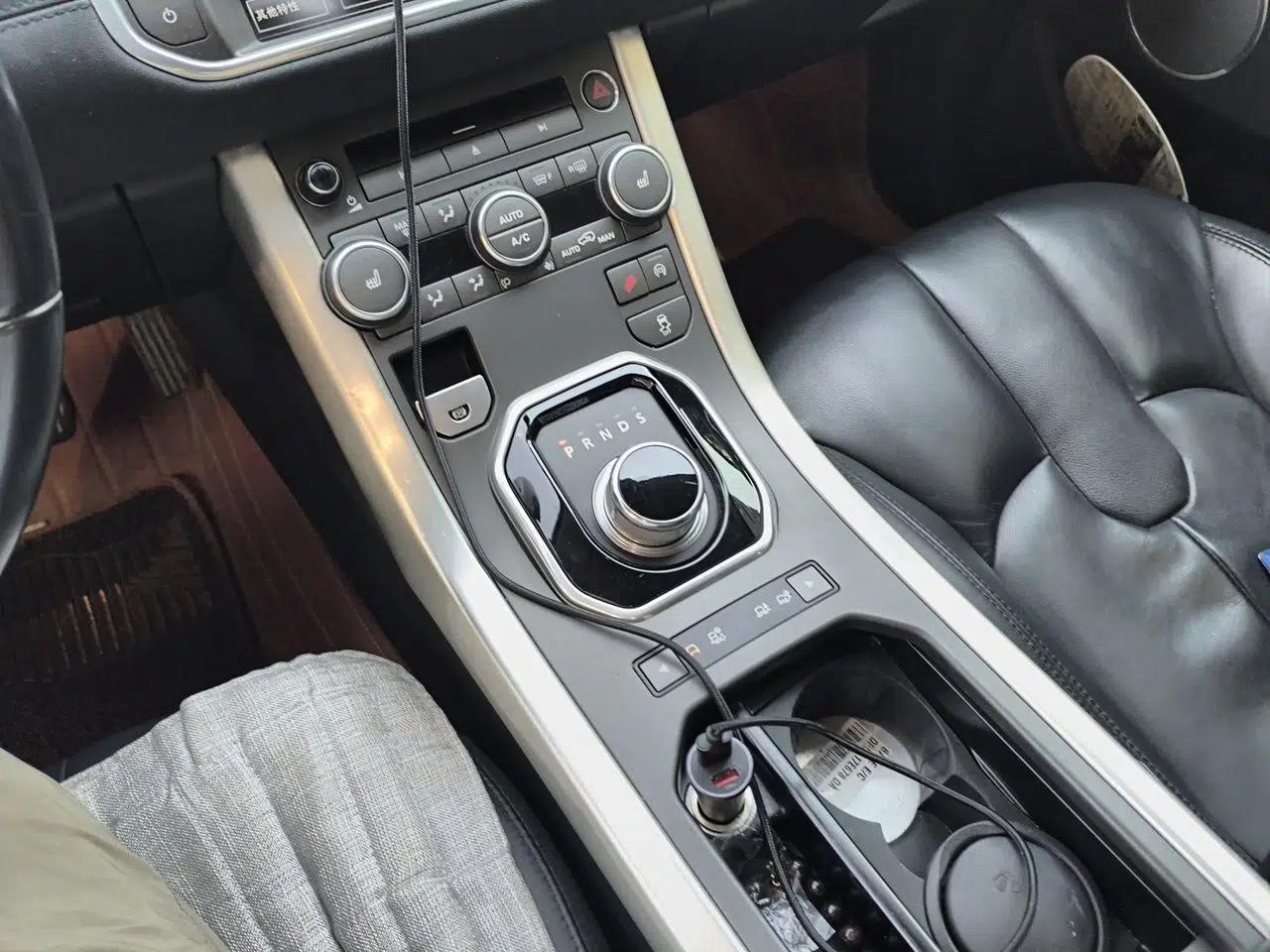 Land Rover Range Evoque 2014 2.0T 5-Door Luxury Edition — миниатюра 14