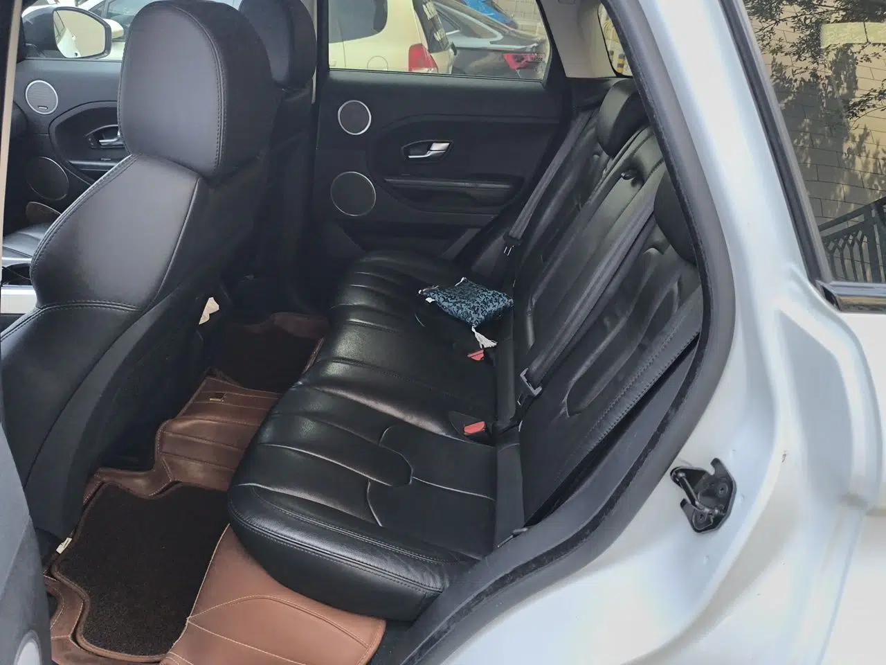 Land Rover Range Evoque 2014 2.0T 5-Door Luxury Edition — миниатюра 17